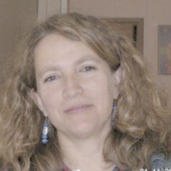 Mg. Mariana Castillo